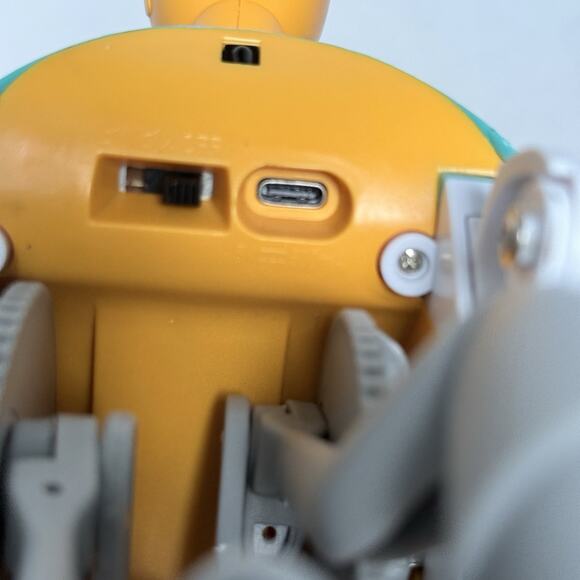 Crawling Crab Toy, Infant Baby Toys, Fun Interactive Walking Rechargeable Tested - Picture 8 of 8